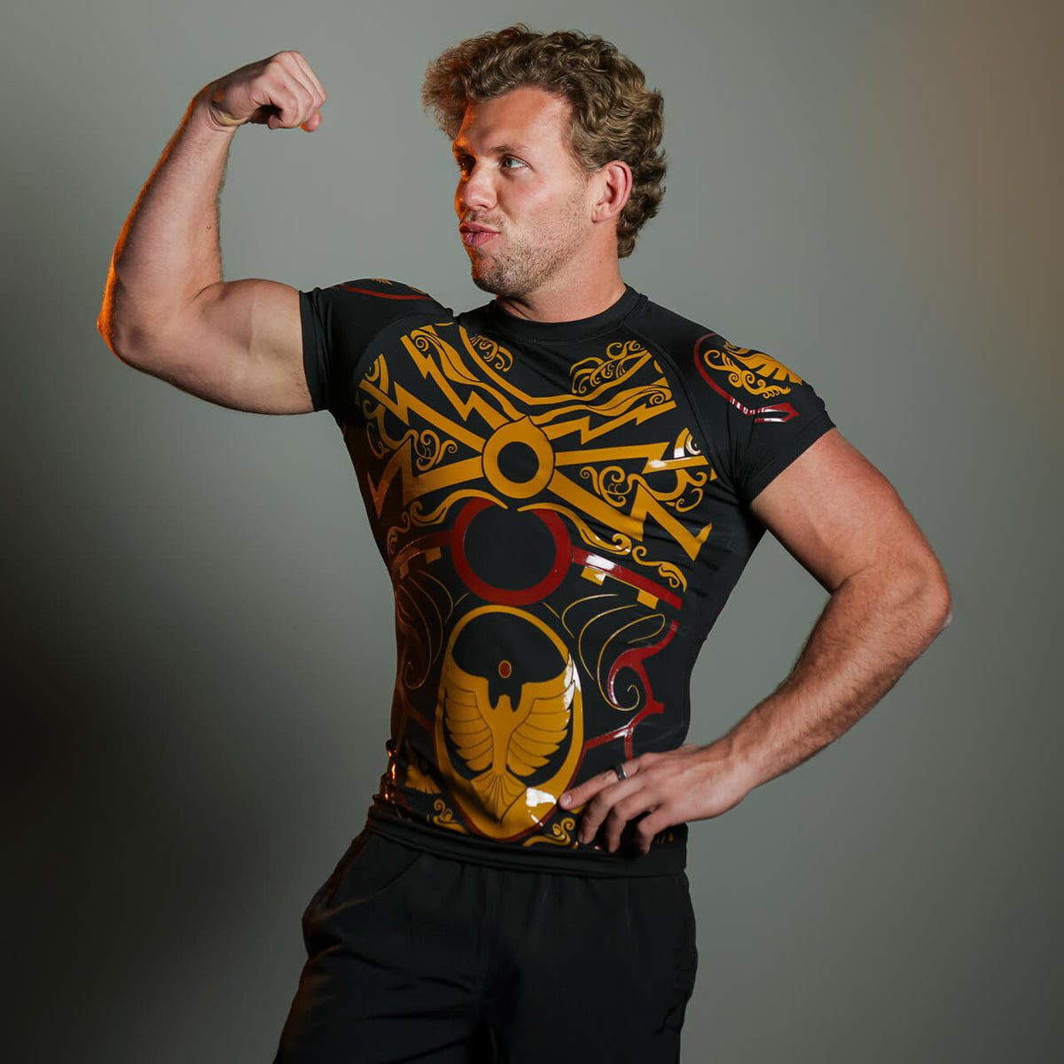 KEEPER OF SHADOWS COMPRESSION TOP